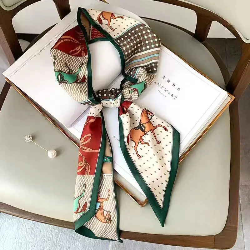 Imitation Silk Scarf Large Angle Floral Pattern - Image 9