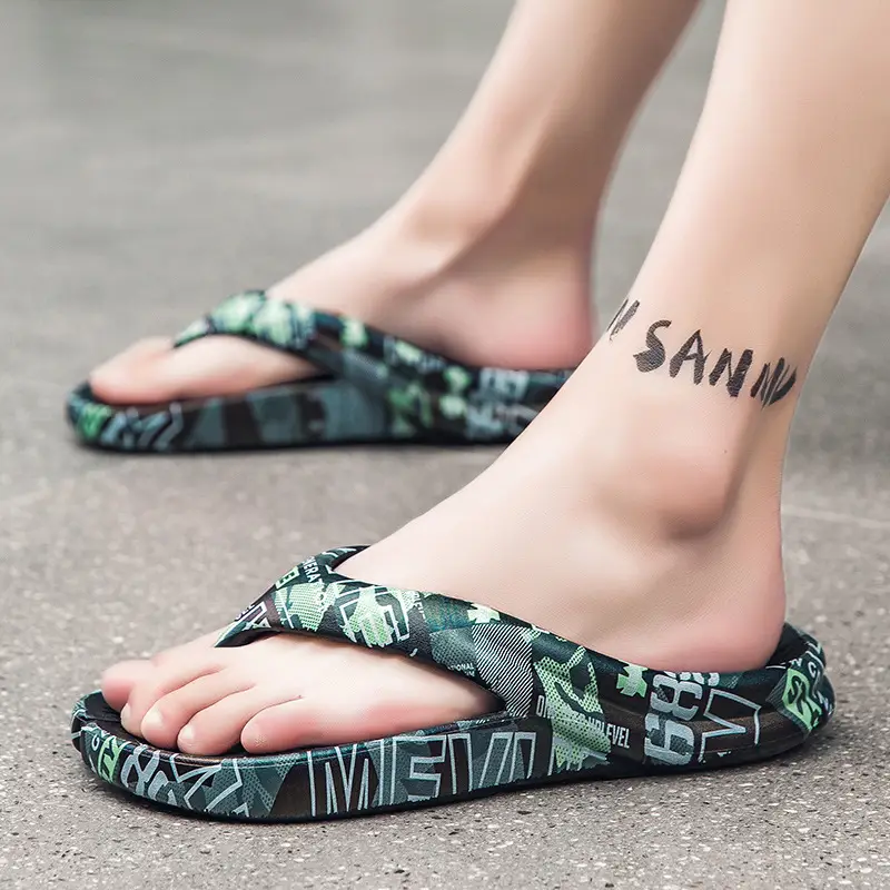 Men's Green Camo Flip Flops Summer Casual Stomp Sandals