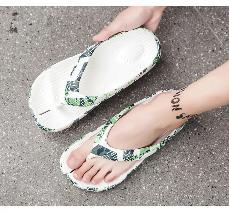 Men's Green Camo Flip Flops Summer Casual Stomp Sandals — feature 12