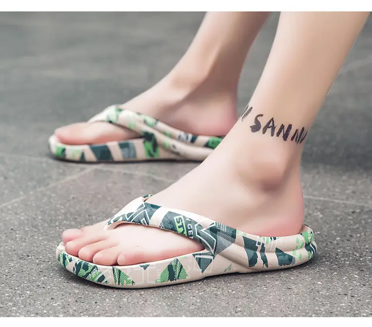 Men's Green Camo Flip Flops Summer Casual Stomp Sandals — feature 16