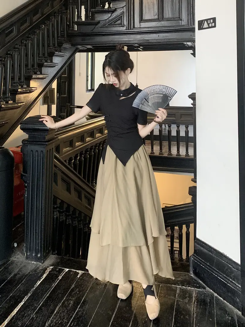 Women New Chinoiserie Jacquard T-Shirt Black Summer 2025 — feature 4