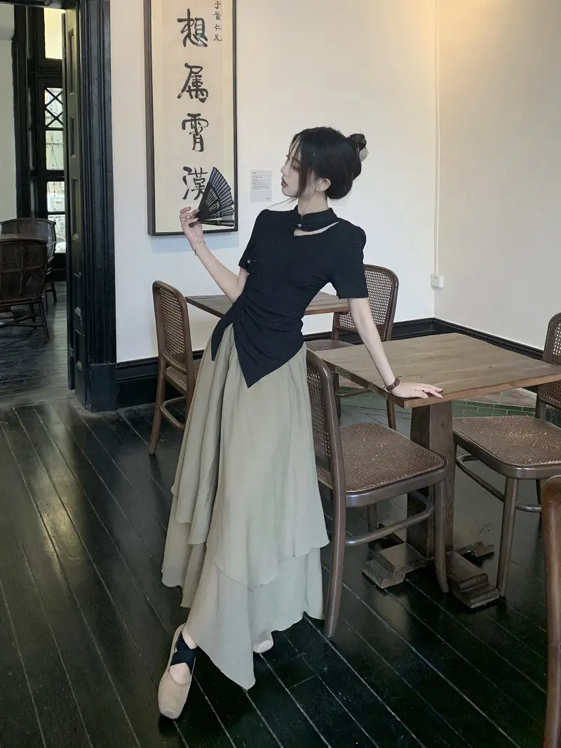 Women New Chinoiserie Jacquard T-Shirt Black Summer 2025 — feature 8
