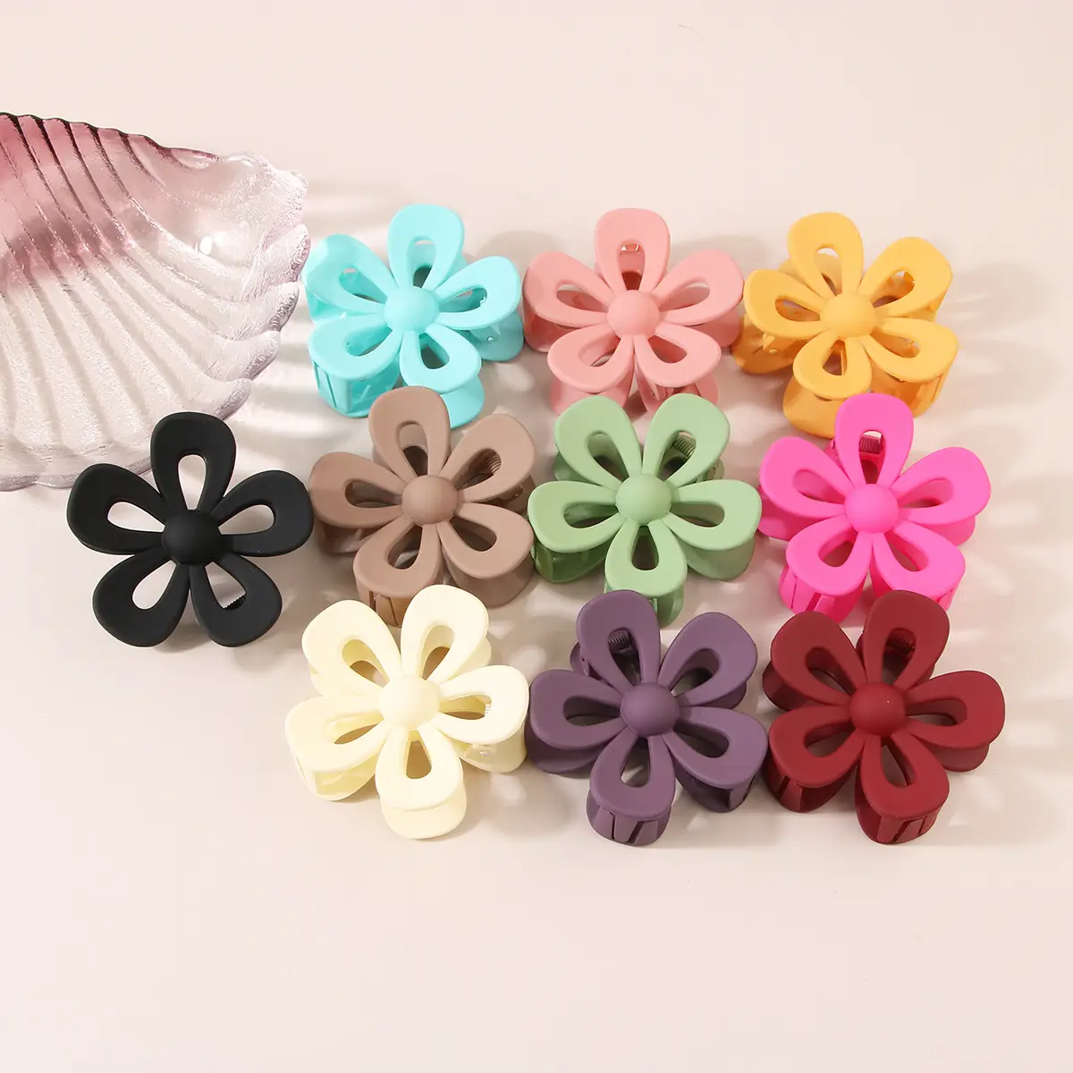 Hollow Flower Hair Clip White Acrylic Women's Back Clip — feature 20