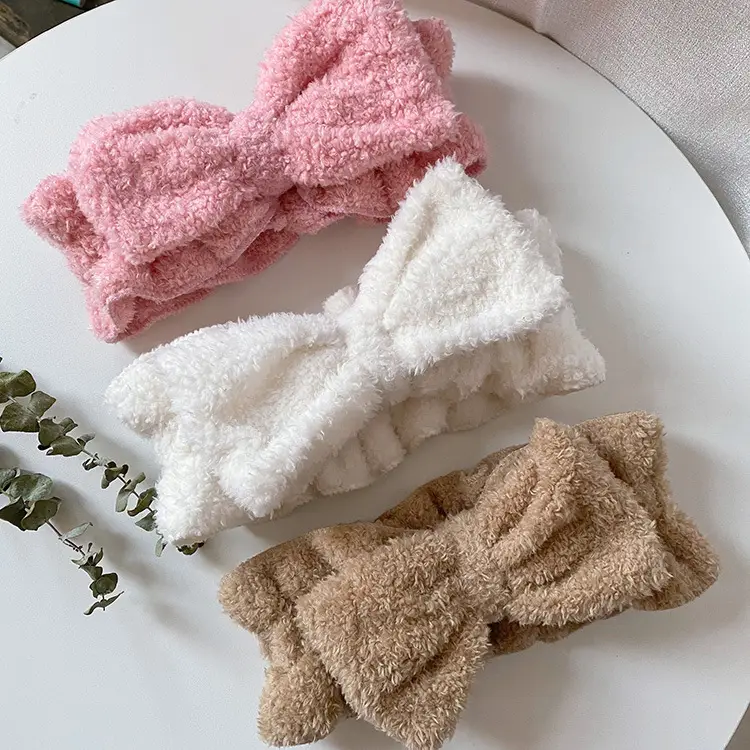 Plush Ruffled Hair Bands with Sweet Butterfly Design — feature 2
