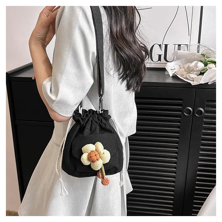 Cute Flower Crossbody Bag for Women Green 2023 — feature 20