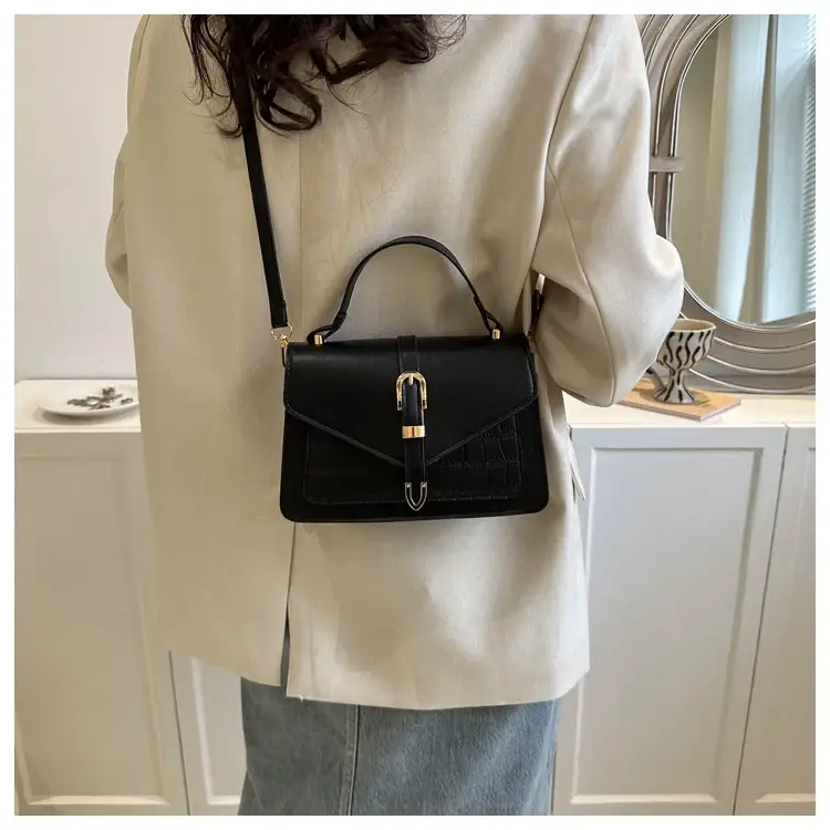 Retro Croc Leather Shoulder Bag Black Women 2026 — feature 12