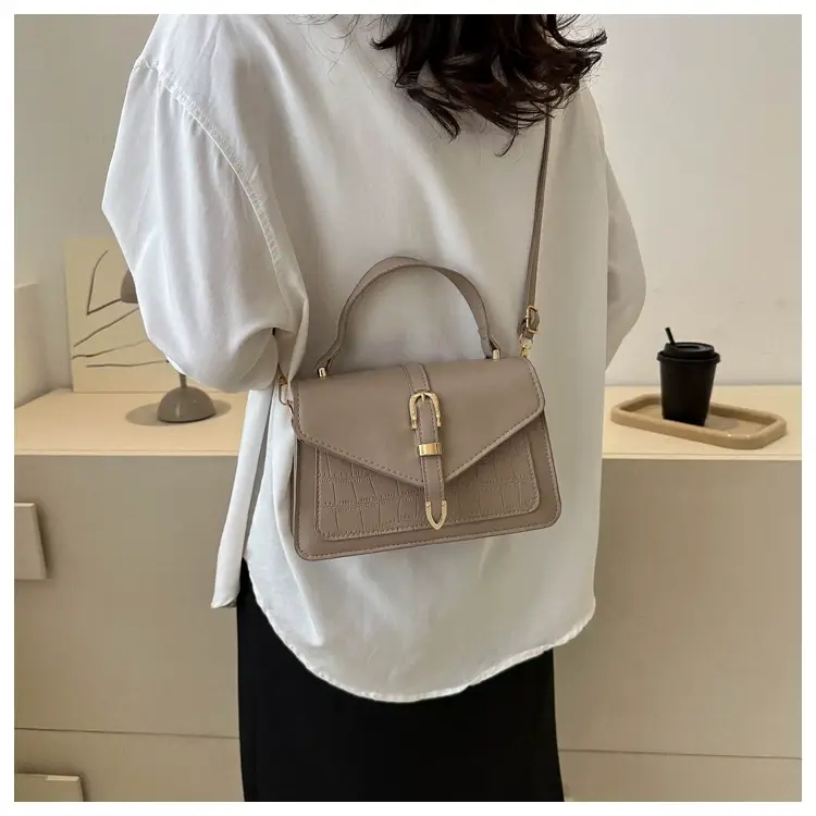 Retro Croc Leather Shoulder Bag Black Women 2026 — feature 25
