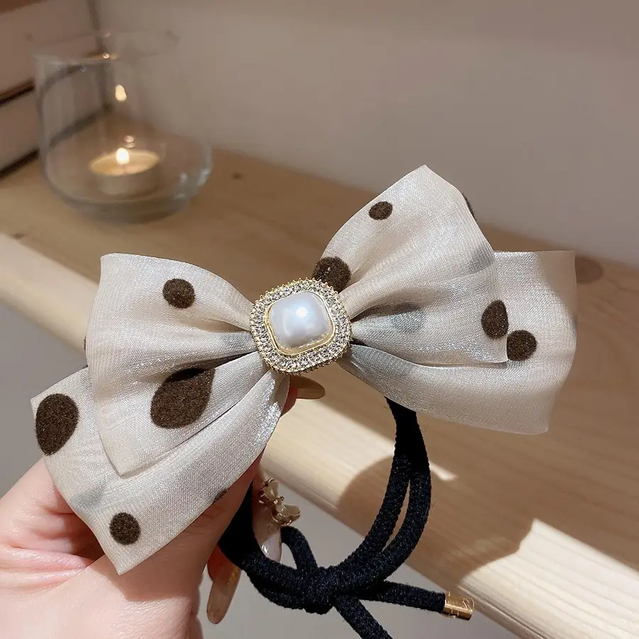 Pink Bowknot Hair Clip with Pearl Centerpiece