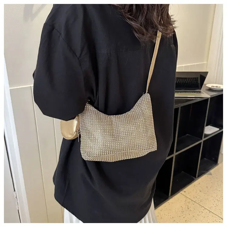 Black Sparkly Shoulder Bag for Women 2023 Spring Summer — feature 11