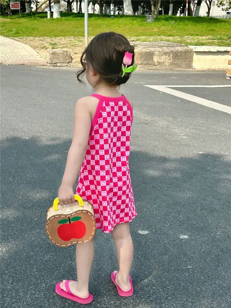 Girls Pink Checkered Sleeveless Skirt 2025 Summer — feature 5