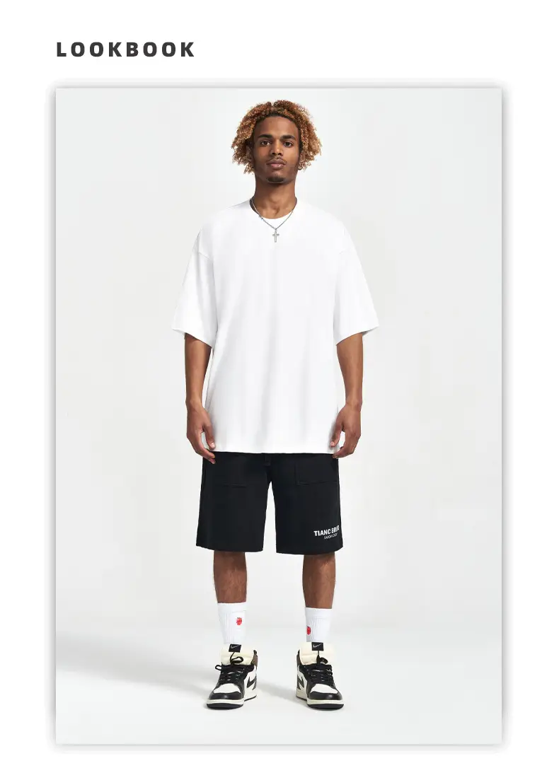 Men Green Cotton Round Neck T-Shirt 240G — feature 10