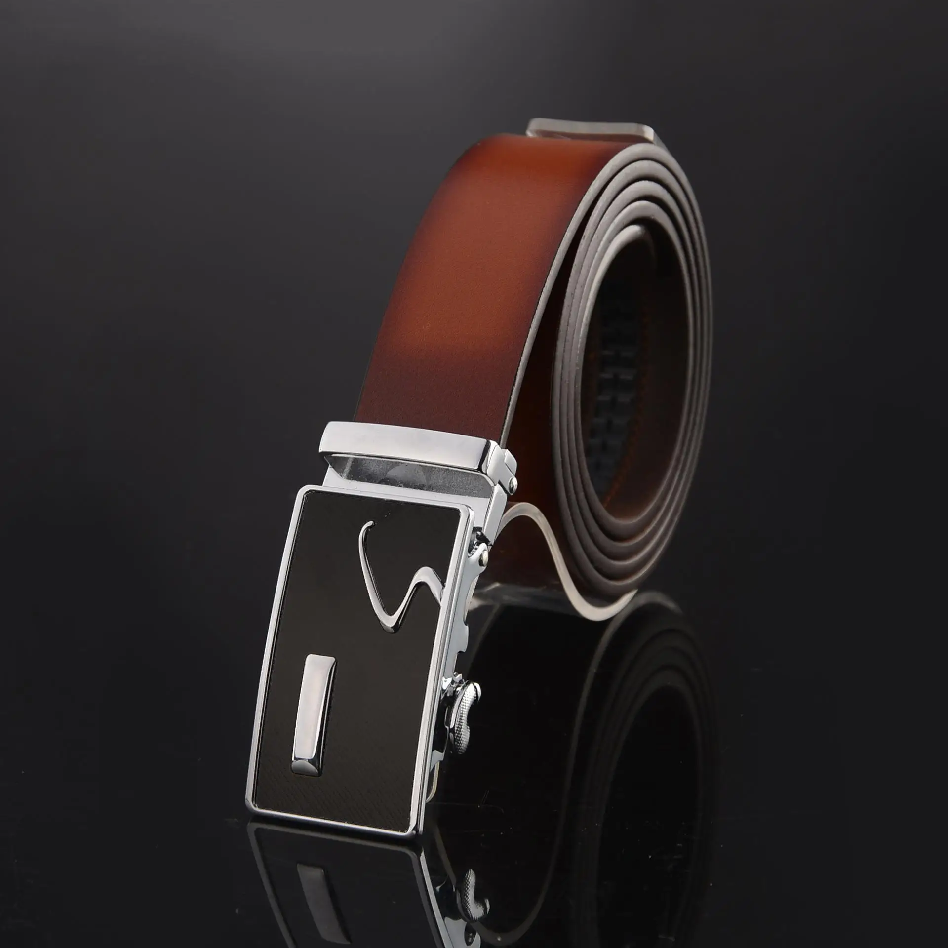 Men's Vintage Imitation Buckle Belt with Microfiber Strap - Image 7