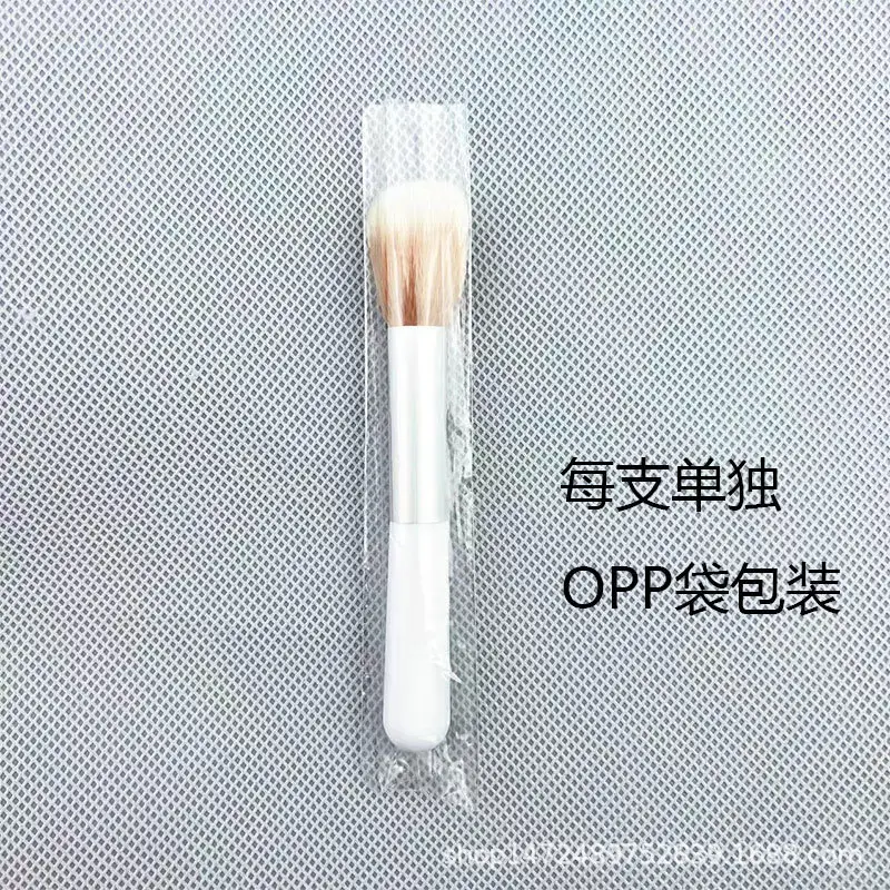 Soft Fiber Blush Brush Set for Makeup Application