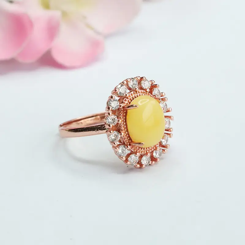 Guan Yu Yellow Honey Ring with Diamond Set - Image 3