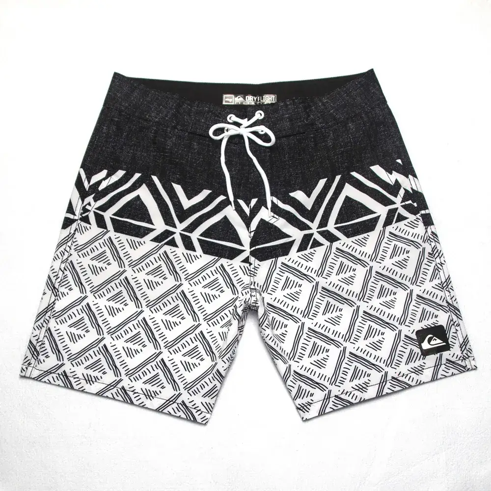 Men's Blue Patterned Quick-Drying Beach Shorts - Image 3