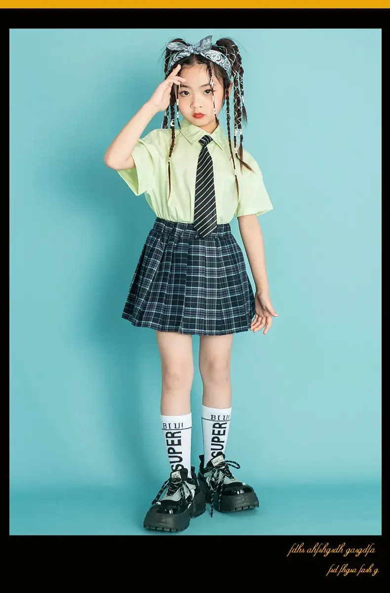 Children's Checkered Shorts Cheerleader Outfit — feature 18