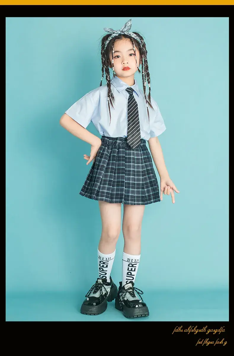 Children's Checkered Shorts Cheerleader Outfit — feature 4