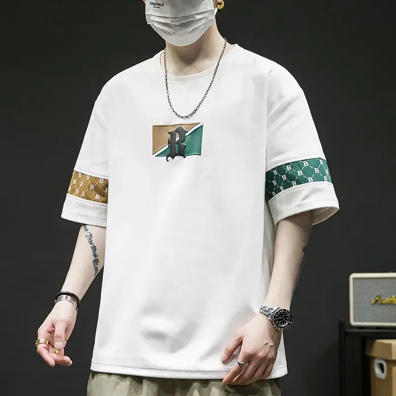 Men Grey T-Shirt with Graphic Print & Half Sleeves - Image 2