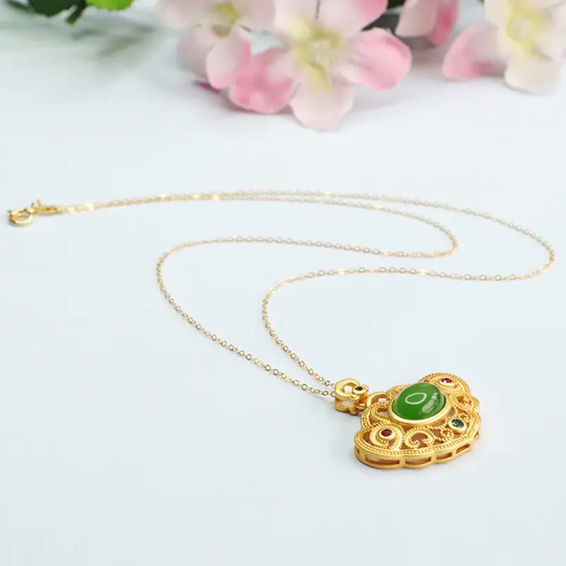 Guan Yu Jade Pendant Necklace Green Crystal Russian Material — feature 11