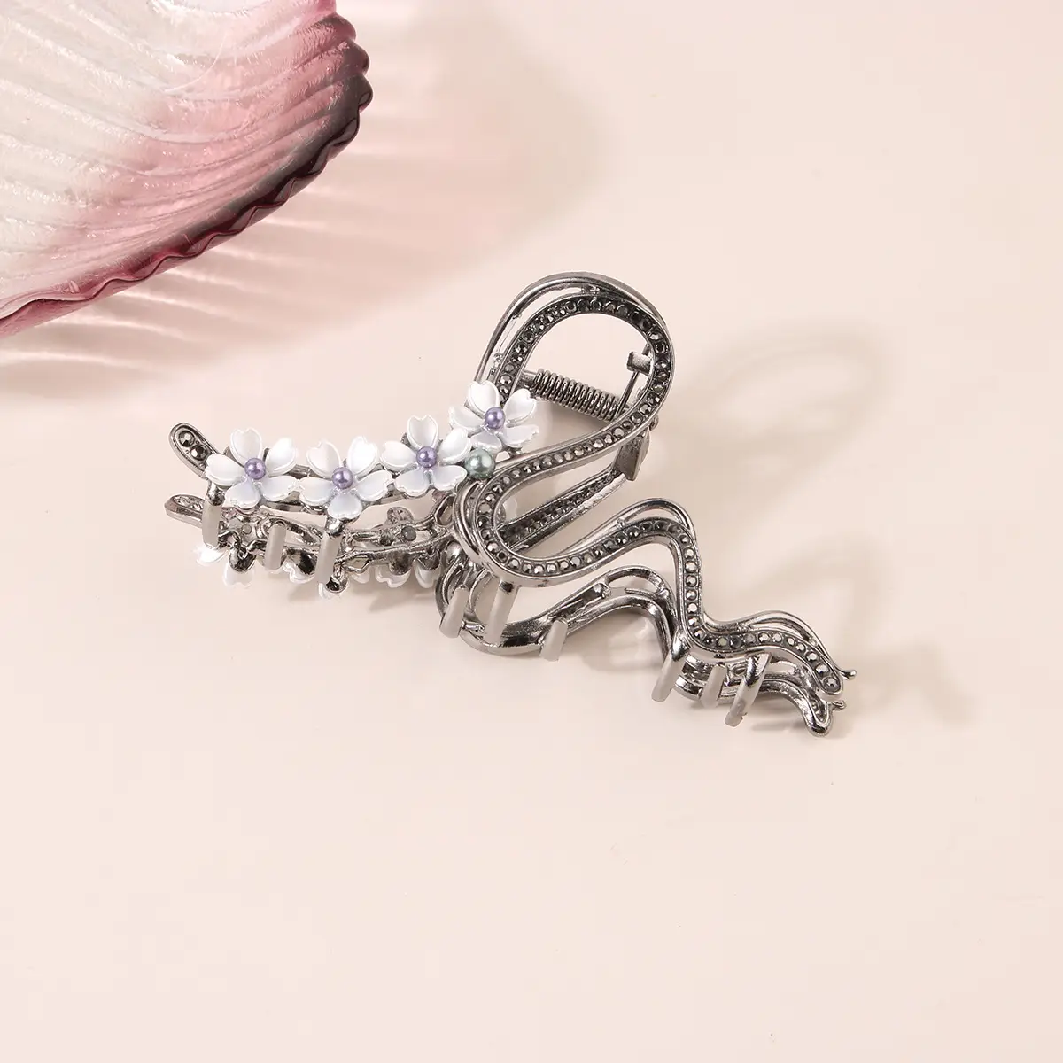 Korean Style Large Alloy Hair Clip for Women - Image 19