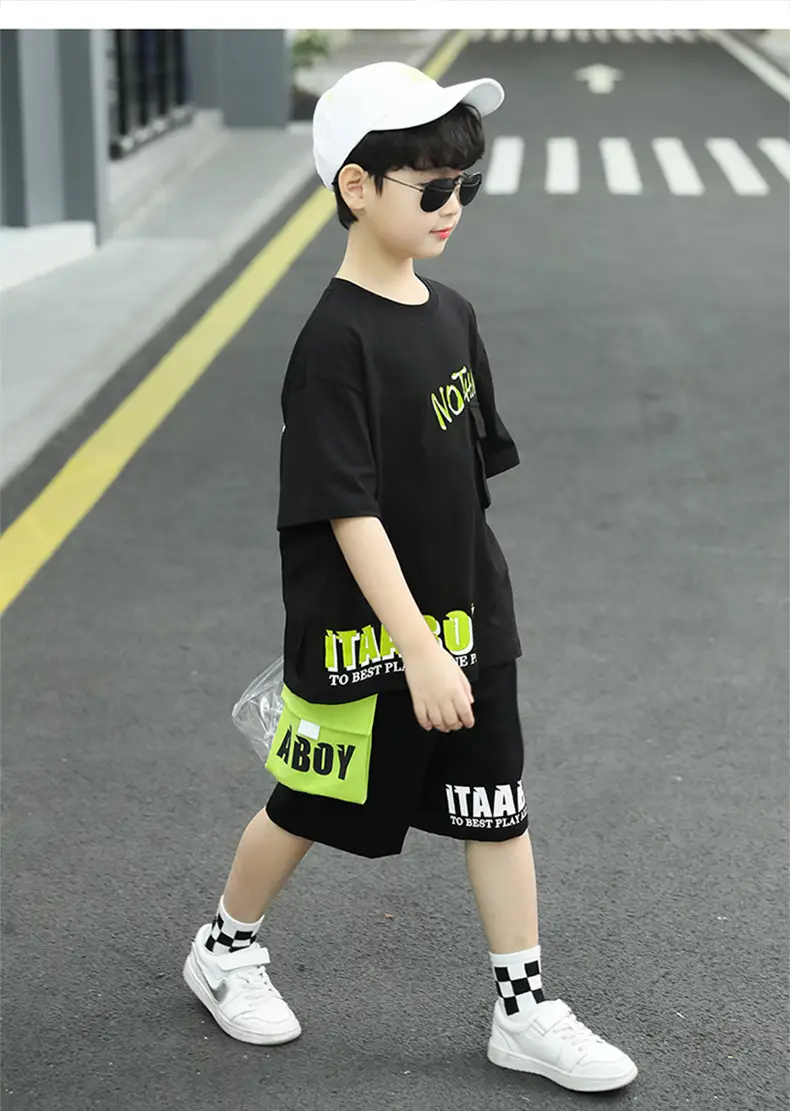 Summer Thin Boy's Neon Short Sleeve T-Shirt & Black Half Shorts Set — feature 10
