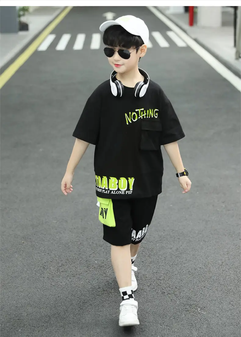 Summer Thin Boy's Neon Short Sleeve T-Shirt & Black Half Shorts Set — feature 11
