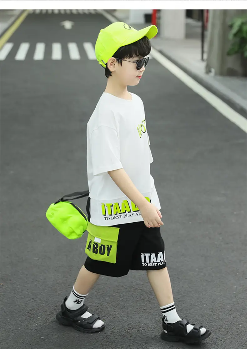 Summer Thin Boy's Neon Short Sleeve T-Shirt & Black Half Shorts Set — feature 15