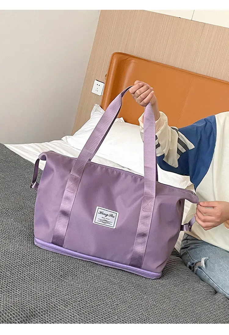 Purple Oxford Duffel Bag for Business Travel — feature 2