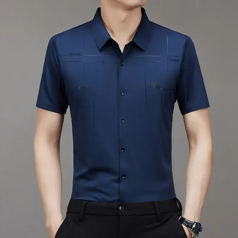 Men's Light Blue Embroidered Short Sleeve Shirt