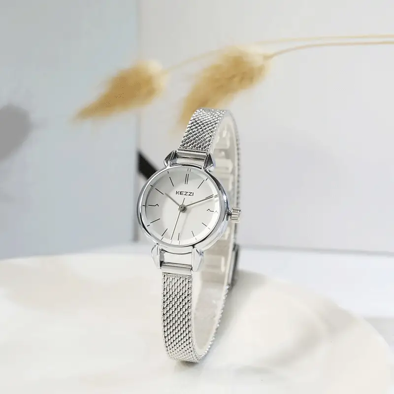 Women's French Style Light Luxury Watch with Mesh Band - Image 3
