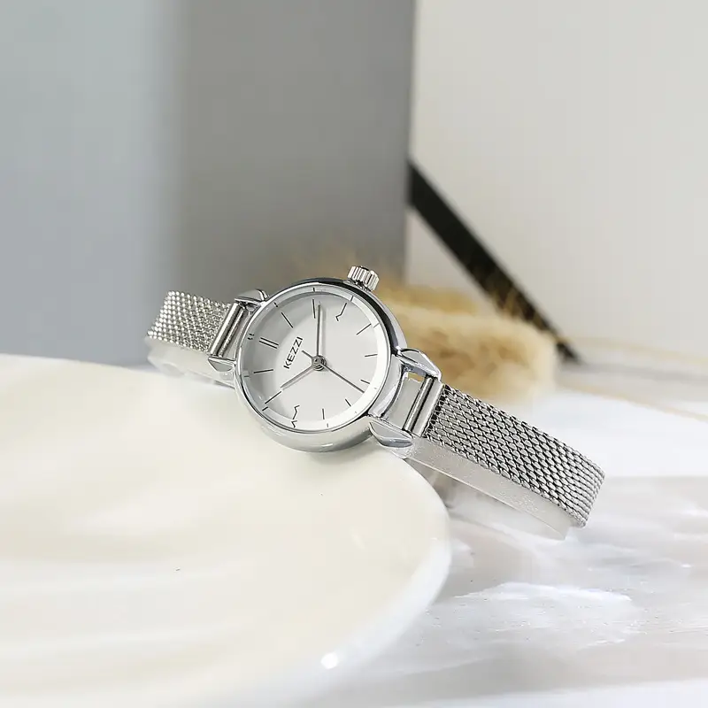 Women's French Style Light Luxury Watch with Mesh Band - Image 4