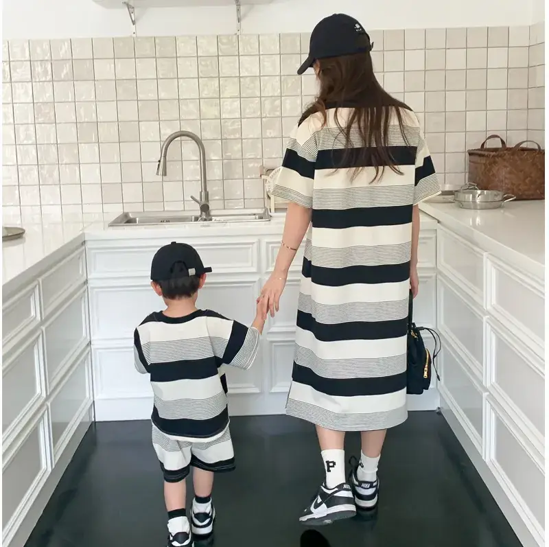 Striped Family Suit for Women Black Beige T23X88
