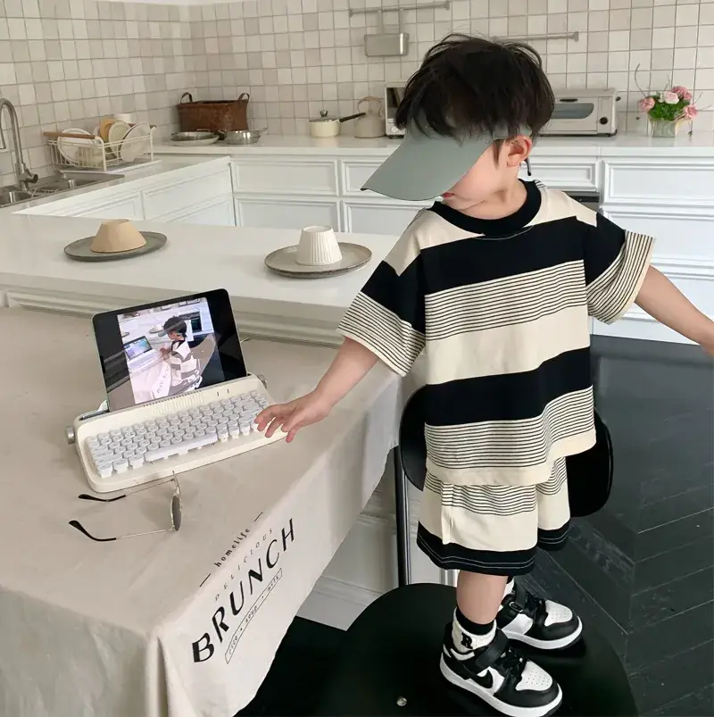 Striped Family Suit for Women Black Beige T23X88