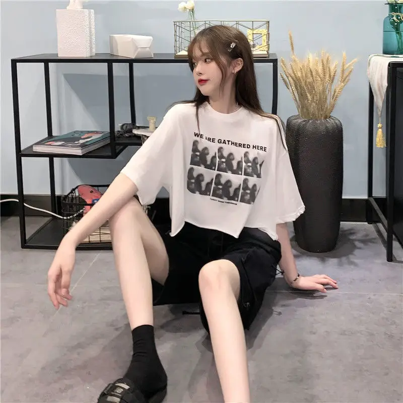 Korean Women's Black Graphic Crop Top Short Sleeve — feature 8