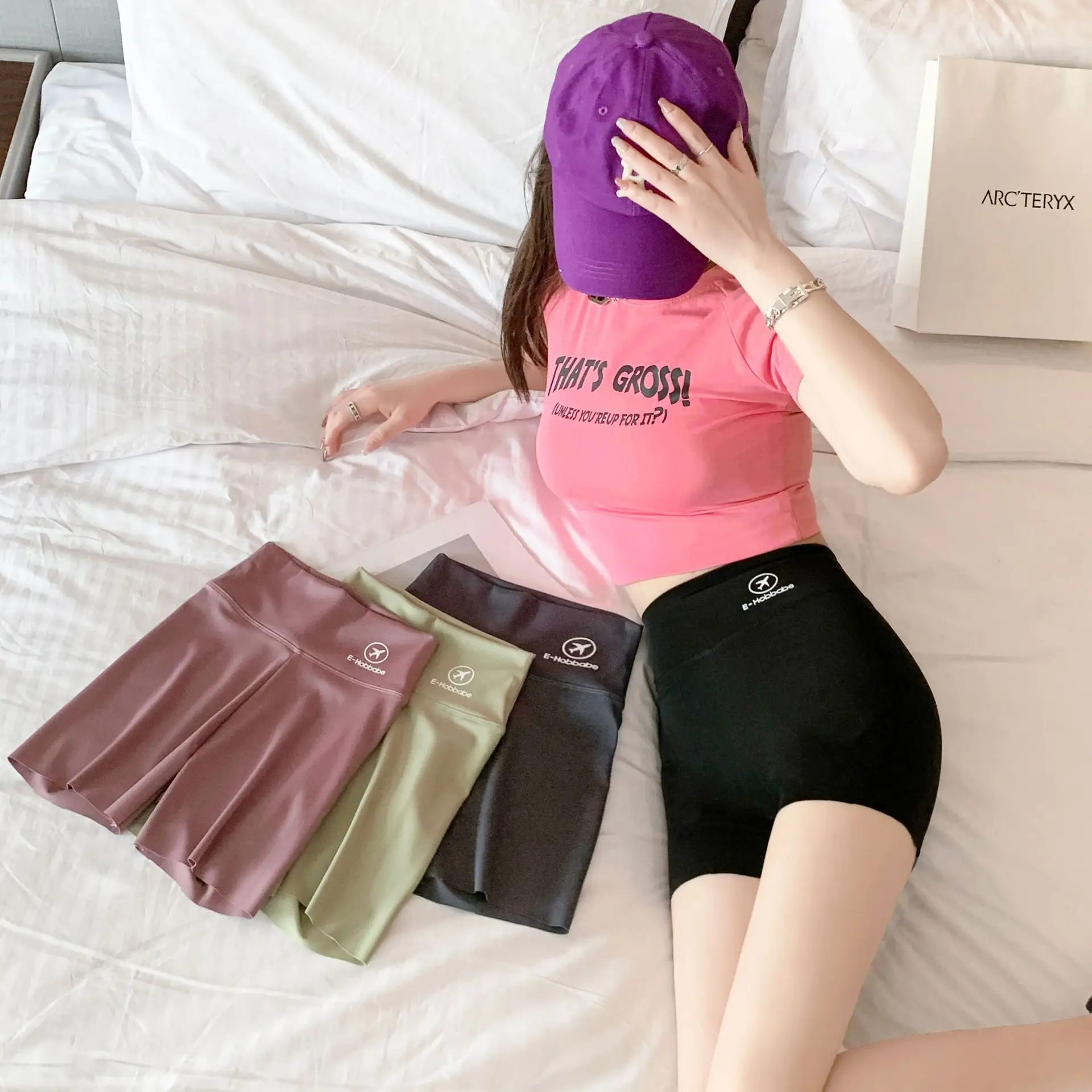 Women's Three-point Shark Pants Grey Anti-Walking Shorts — feature 2
