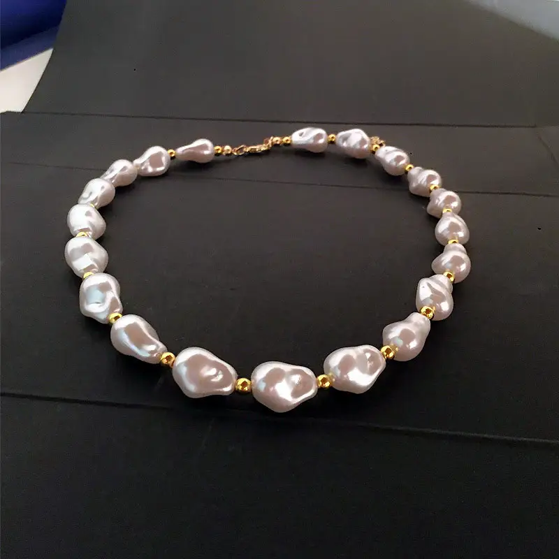 Pale Pink Natural Pearl Bar Necklace with Gold Plated Clavicle - Image 4