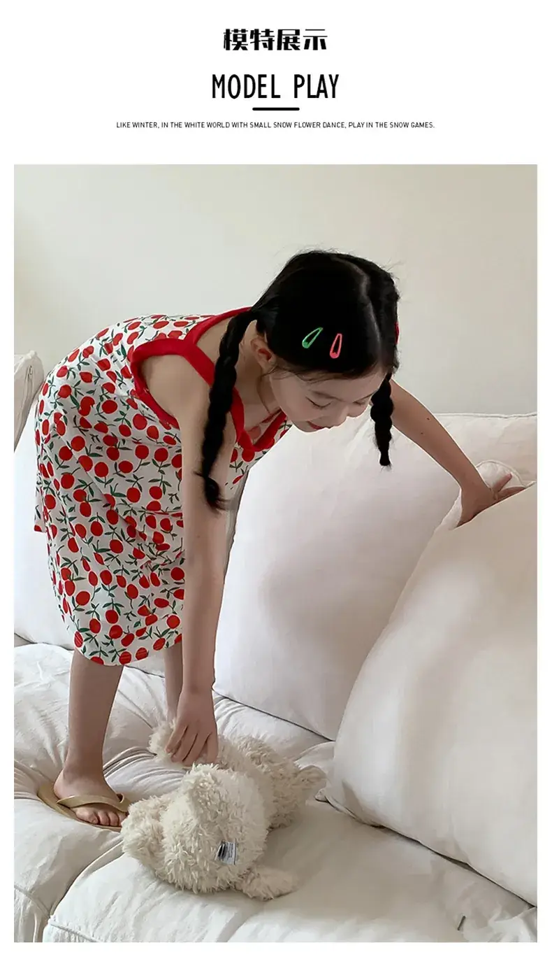 Blue Velvet Girl's Floral Nightgown with Sleeves — feature 6