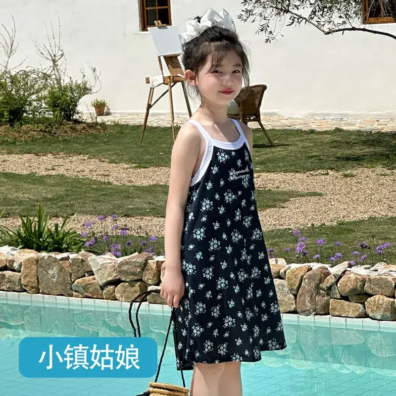 Blue Velvet Girl's Floral Nightgown with Sleeves - Image 6