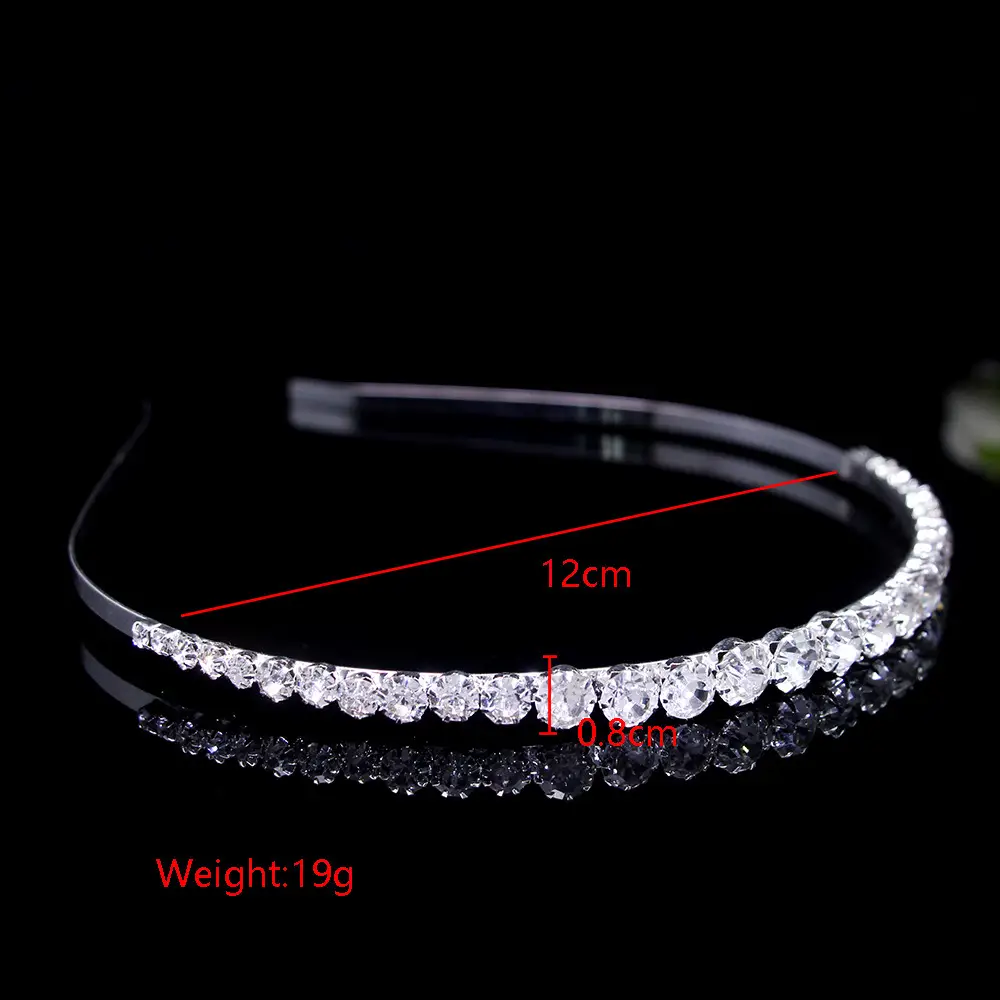 European & American Multi-Layer Pearl Hairband with Rhinestones — feature 2