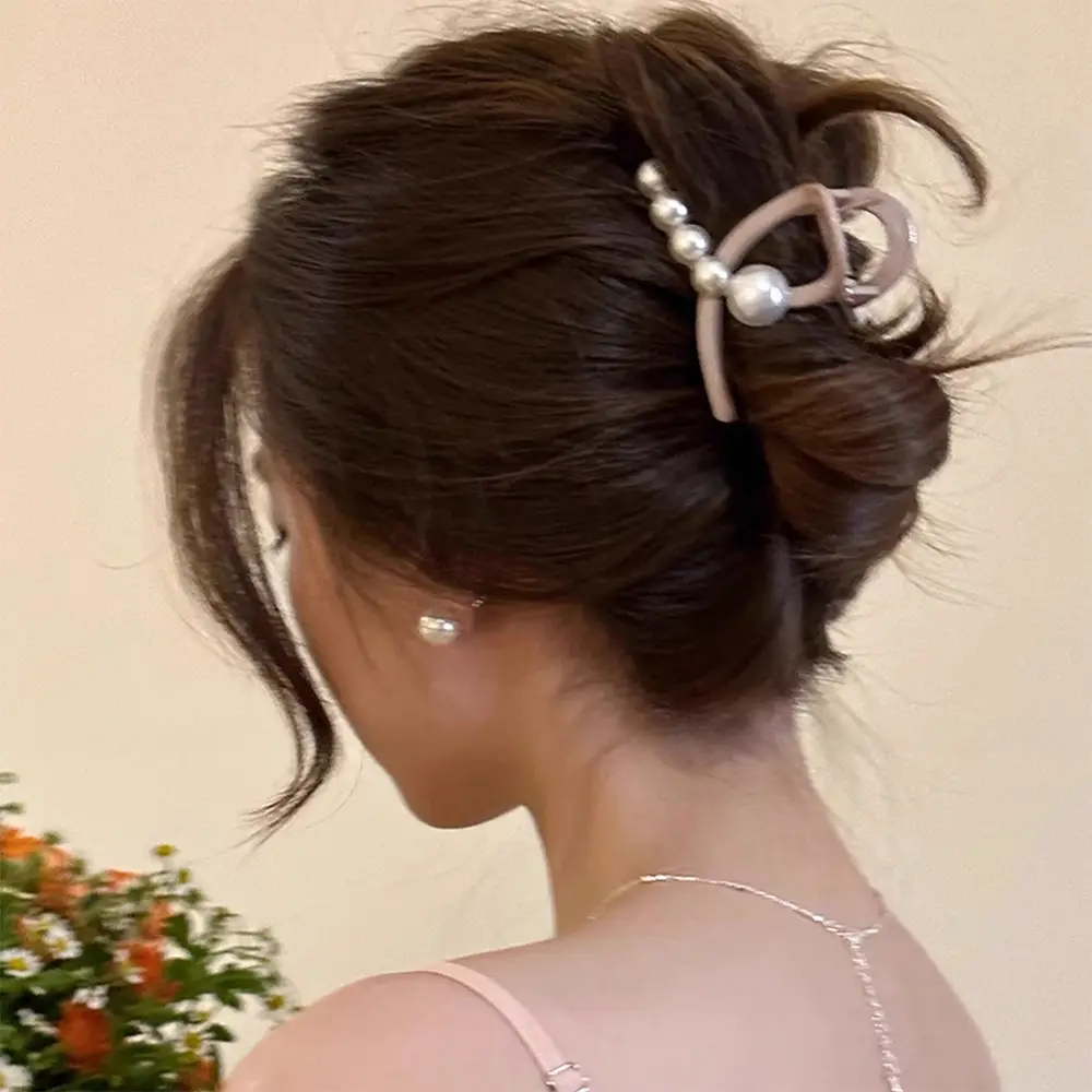 Pearl Clip for Women - Green & White 2023 New - Image 7