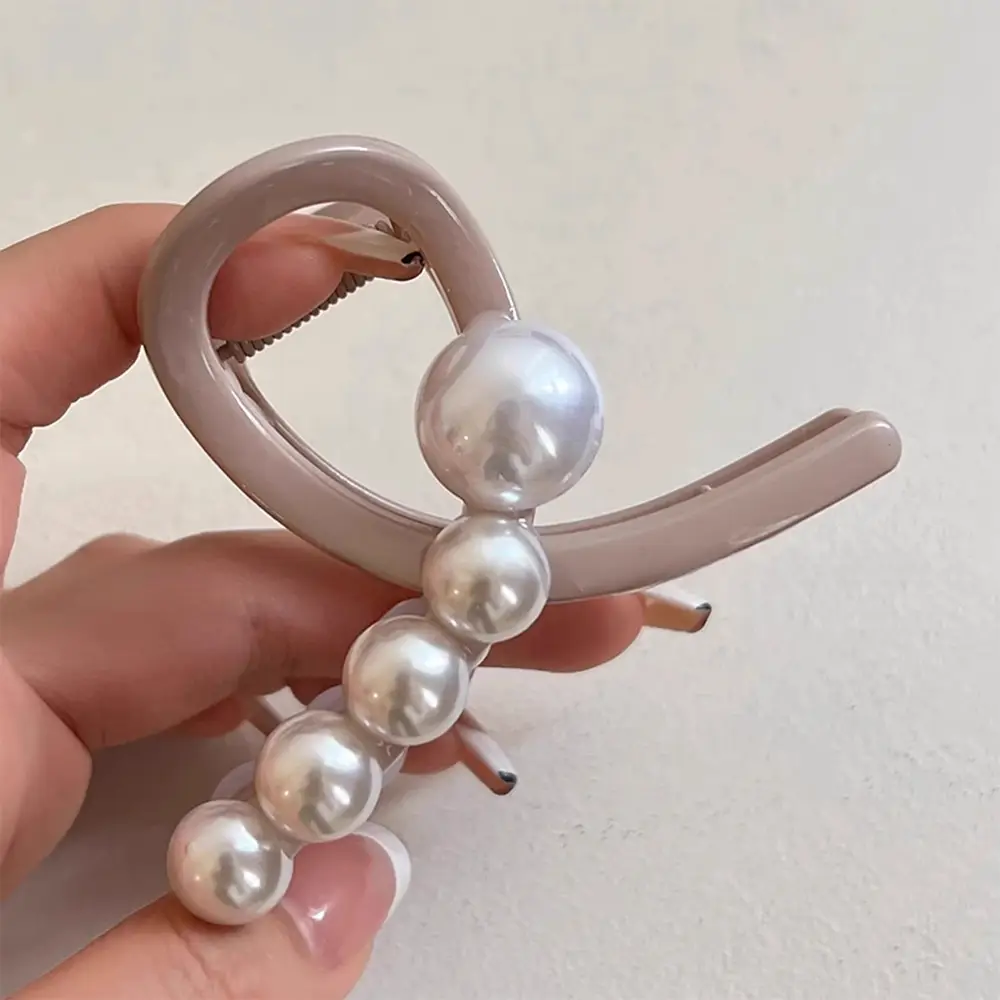 Pearl Clip for Women - Green & White 2023 New - Image 3