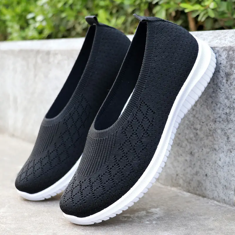 Clearance Women's Shoes Old Beijing Cloth Shoes Women's New Flying Woven Shoes Casual Single Shoes Foreign Trade Soft Sole Middle-aged and Old Mother Shoes - Image 12