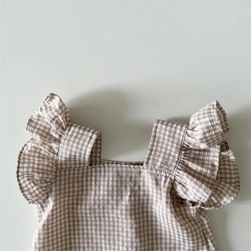 Baby Girl Plaid Sleeveless Vest Shorts Set — feature 3