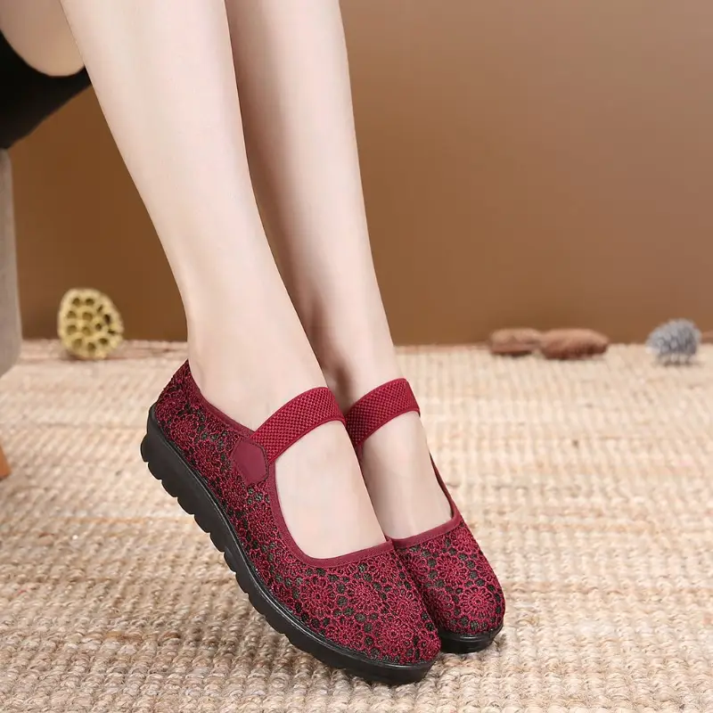 Middle-aged and Elderly Women's Shoes Spring and Summer Breathable Mesh Shoes Soft-soled Old Lady Beijing Cloth Shoes Flat Milk Shoes Mesh Shoes - Image 6