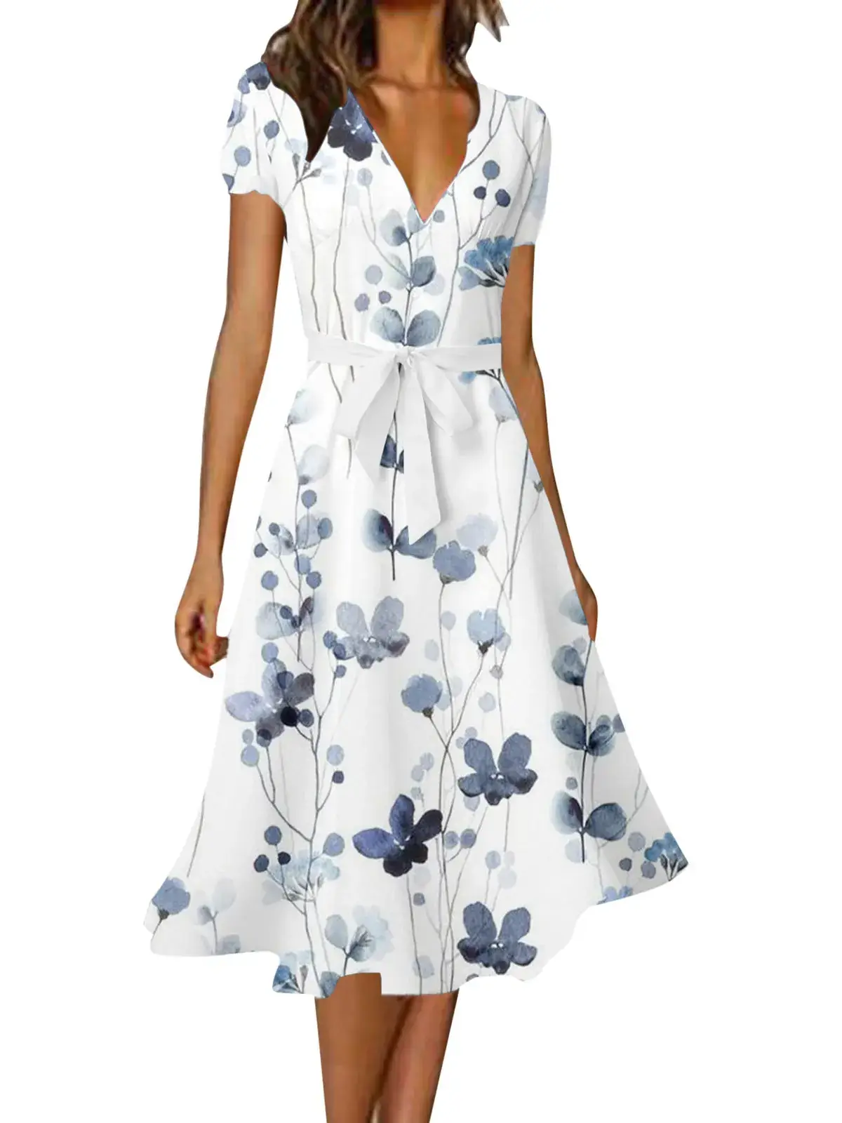 YC1067-blue flowers on white background