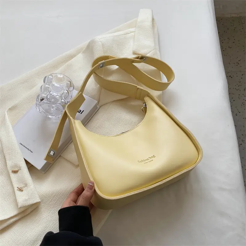 Women's Large Capacity Textured Shoulder Bag 2023 - Image 6