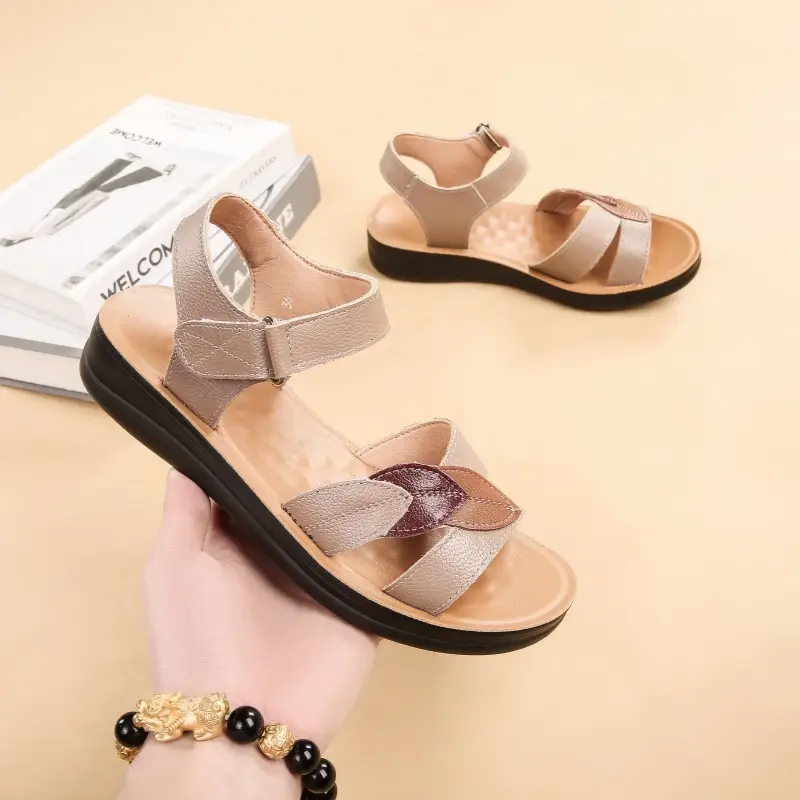 First-Layer Cowhide Mother's Sandals, Genuine Leather, Summer Soft-Soled Women's Shoes for Middle-Aged and Elderly, Flat-Soled, Non-Slip, Peep-Toe for Seniors — feature 22