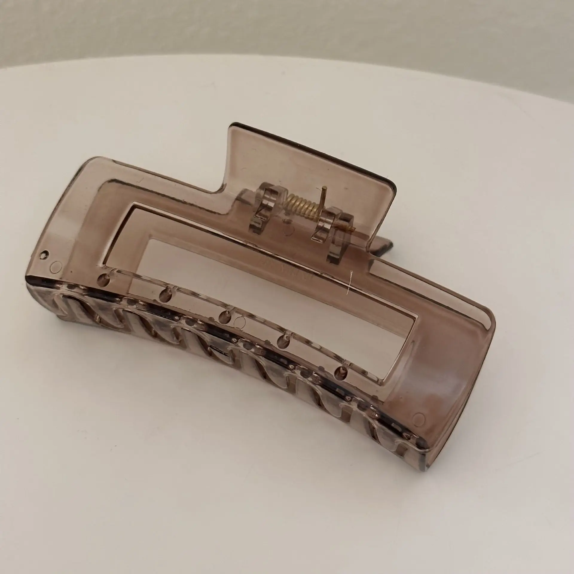 Warm Tea Cross Hair Clip Women Large Shark Plate Clip - Image 2