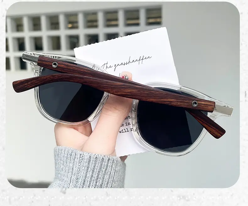 Anti-UV Sunglasses for Men Women Black Wood Grain — feature 10