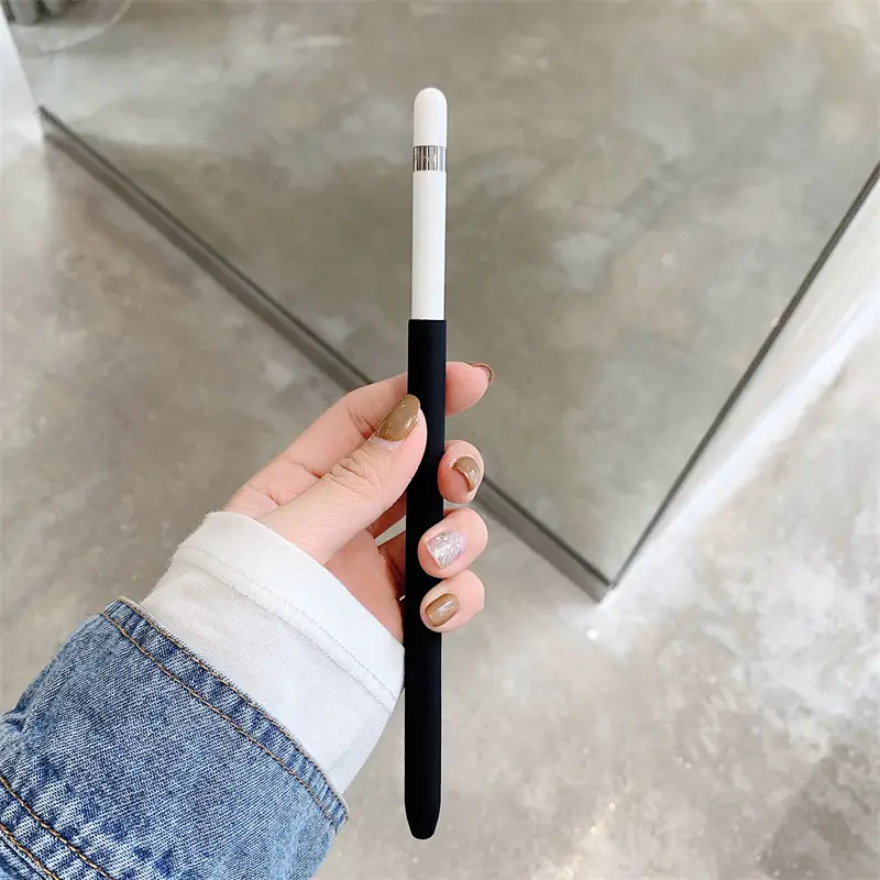 Apple Pencil with Mickey Design Protective Case — feature 10
